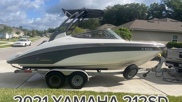 Yamaha Boats 212SD 