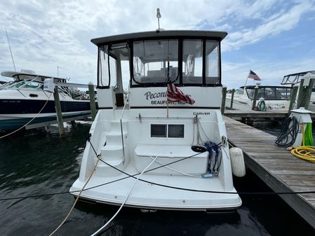 Carver 406-AFT-CABIN-MOTOR-YACHT image