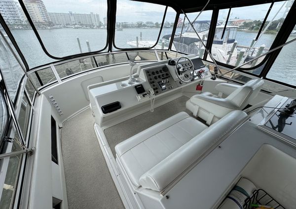 Carver 406-AFT-CABIN-MOTOR-YACHT image