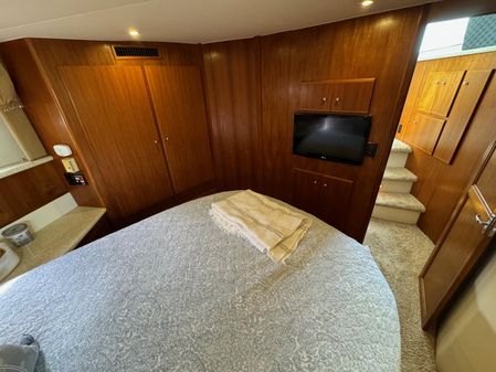 Carver 406-AFT-CABIN-MOTOR-YACHT image