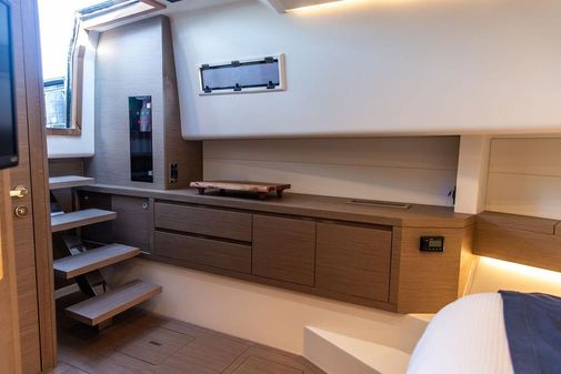 Pardo Yachts 43 image