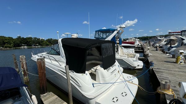 Sea Ray 380 Sundancer 