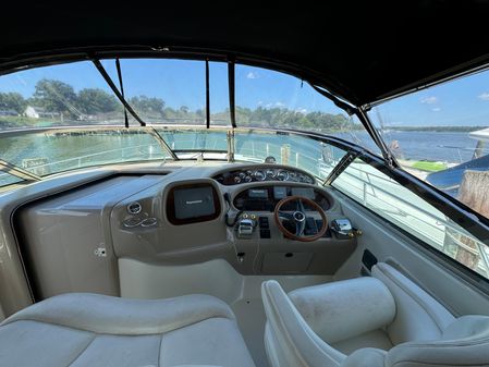 Sea Ray 380 Sundancer image