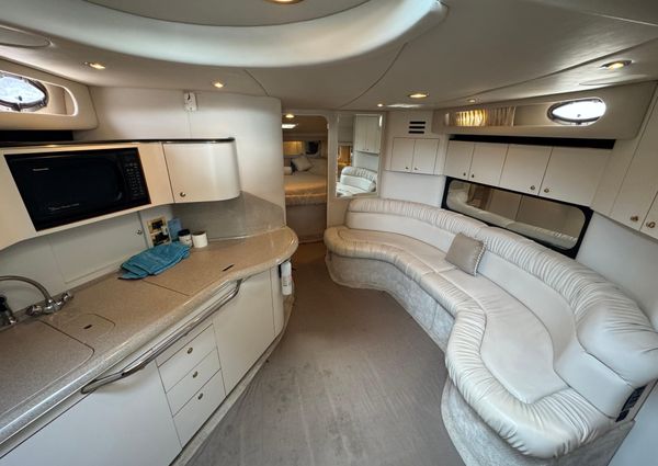 Sea Ray 380 Sundancer image