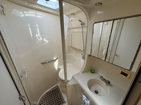 Sea Ray 380 Sundancer image