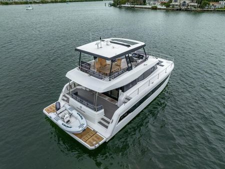 Fountaine Pajot MY6 image