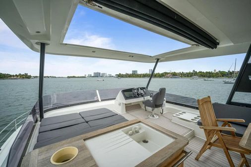 Fountaine Pajot MY6 image