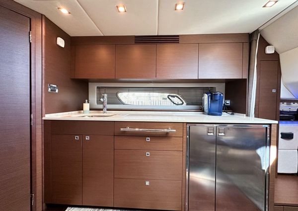 Sea Ray 450 Sundancer image