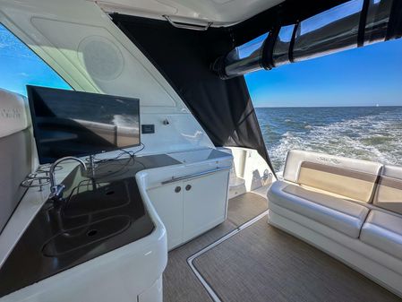 Sea Ray 450 Sundancer image