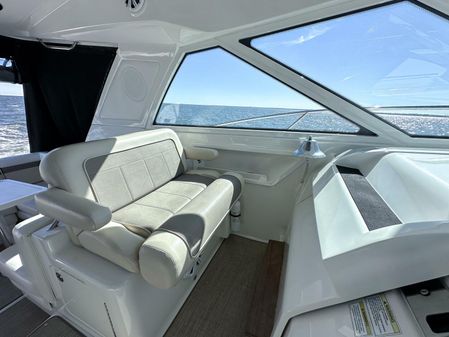 Sea Ray 450 Sundancer image