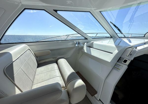 Sea Ray 450 Sundancer image