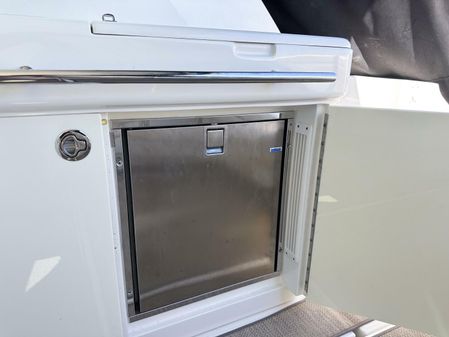 Sea Ray 450 Sundancer image