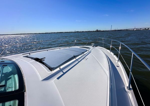 Sea Ray 450 Sundancer image