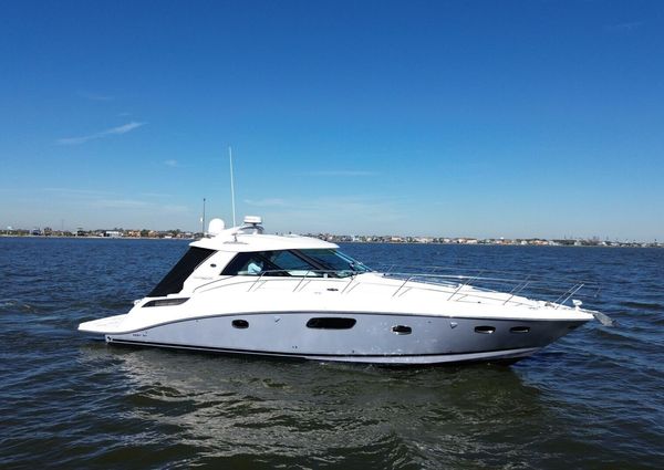 Sea Ray 450 Sundancer image