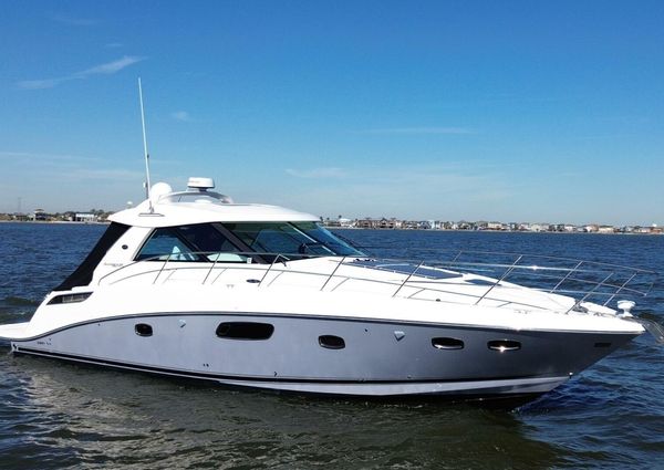 Sea Ray 450 Sundancer image