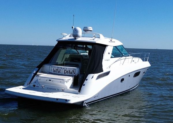 Sea Ray 450 Sundancer image