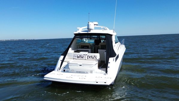 Sea Ray 450 Sundancer image