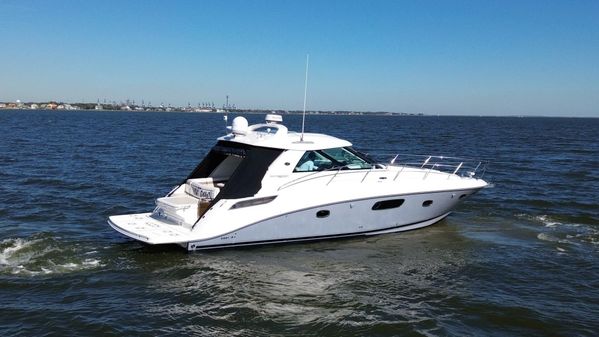 Sea Ray 450 Sundancer image