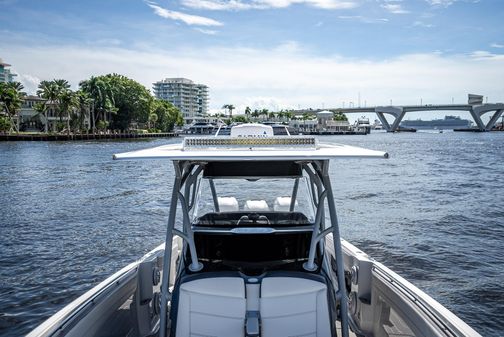 Nor-Tech 390 Sport Center Console image