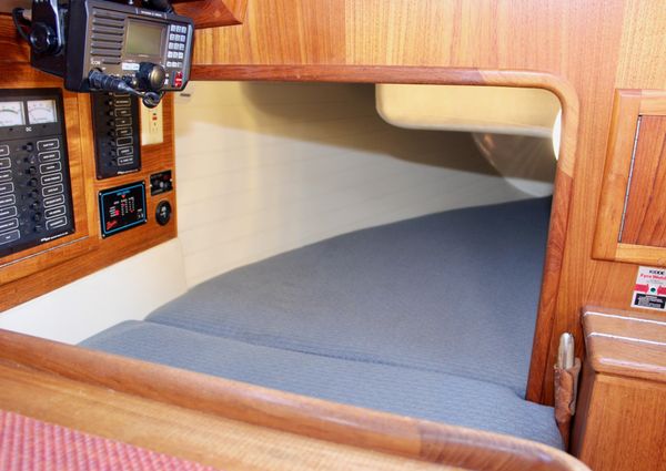 Pacific Seacraft Crealock 34 image