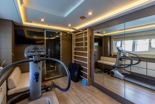 Custom Line Navetta 33 Crescendo image