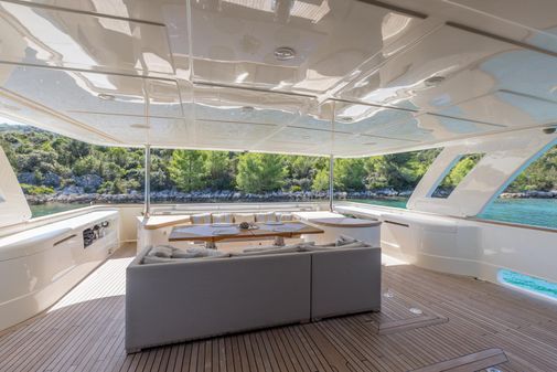 Custom Line Navetta 33 Crescendo image