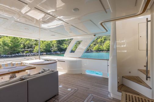 Custom Line Navetta 33 Crescendo image