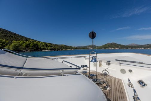 Custom Line Navetta 33 Crescendo image