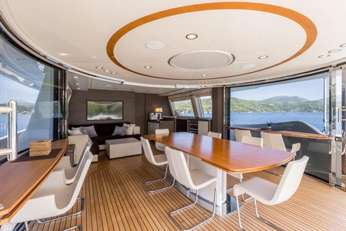 Custom Line Navetta 33 Crescendo image