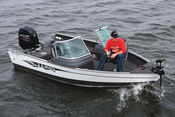 Lund 1675 Impact Sport - main image