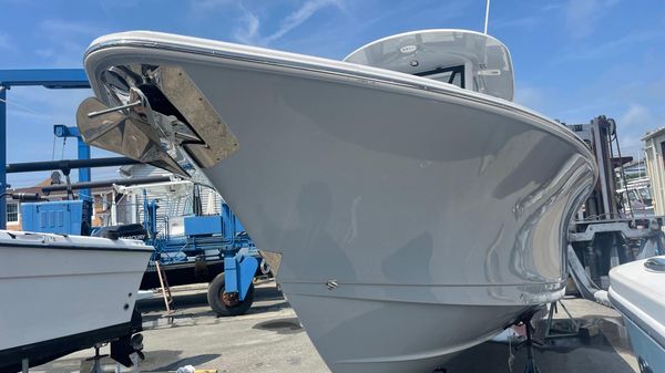 Sea Hunt Ultra 275 SE