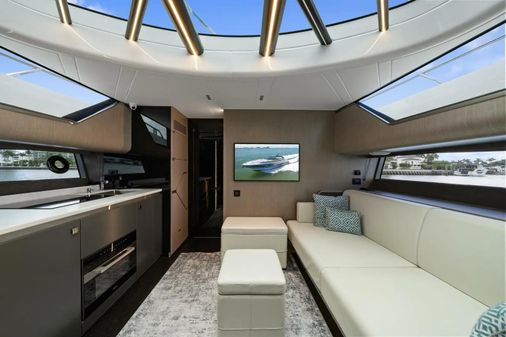 Sunseeker Superhawk 55 image