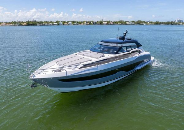 Sunseeker Superhawk 55 image