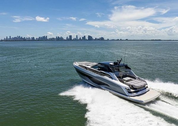 Sunseeker Superhawk 55 image