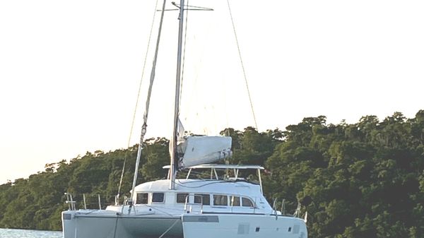 Lagoon 380