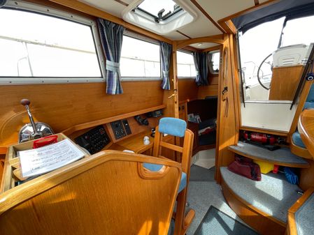 Nauticat 321-PILOTHOUSE image