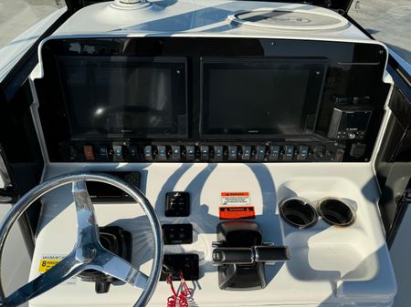 Sea Hunt Gamefish 25 image