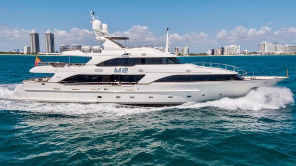 Benetti 120 Classic 