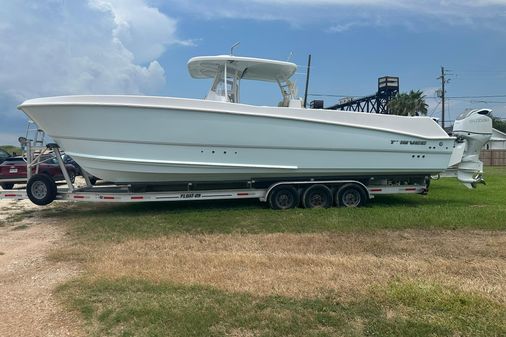 Twin Vee 340 GFX CC image