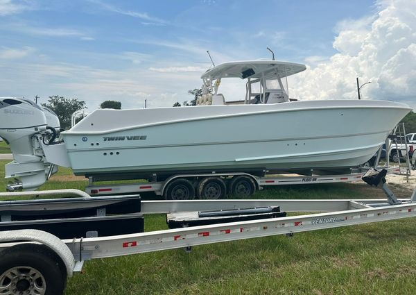 Twin Vee 340 GFX CC image