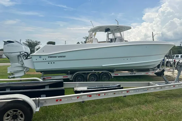 Twin Vee 340 GFX CC image