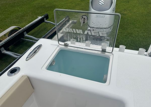 Twin Vee 340 GFX CC image