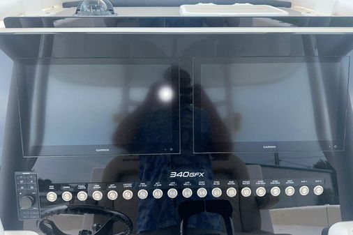 Twin Vee 340 GFX CC image