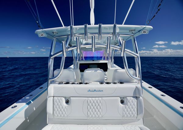 SeaHunter 46 CTS image