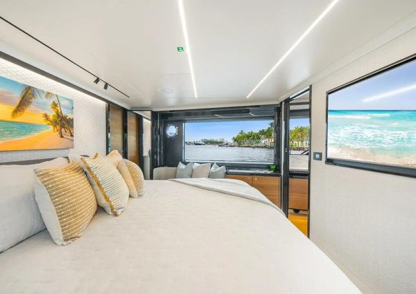 Absolute 64 Navetta image