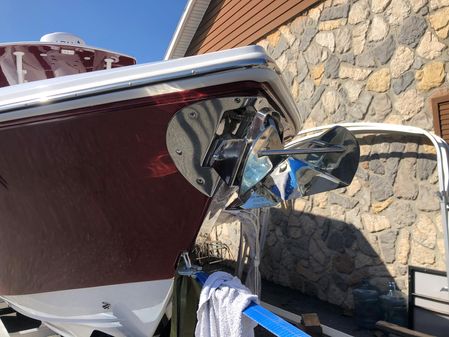 Custom Limitless 260 Center Console image