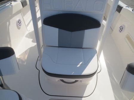 Robalo R222EX image
