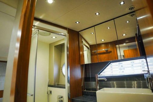 Sunseeker Predator 57 image