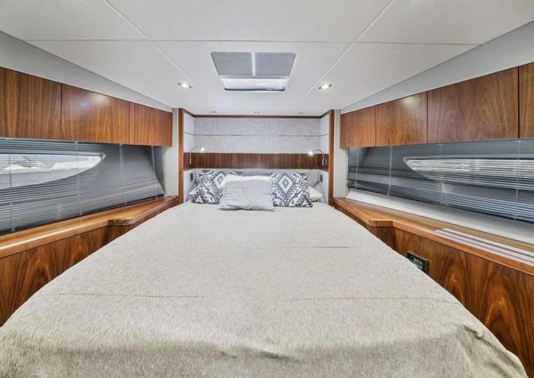 Sunseeker Predator 57 image