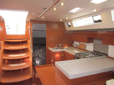 Beneteau Oceanis 55.1 image